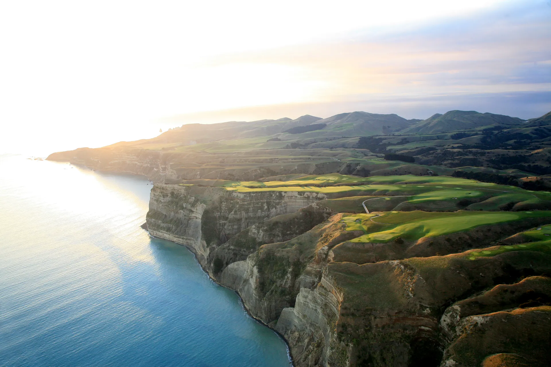 232376-cape-kidnappers-hawkes-bay-web-1920.webp