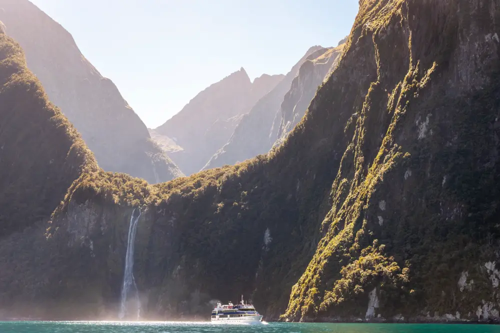 516845-milford-sound-fiordland-web-1920.webp